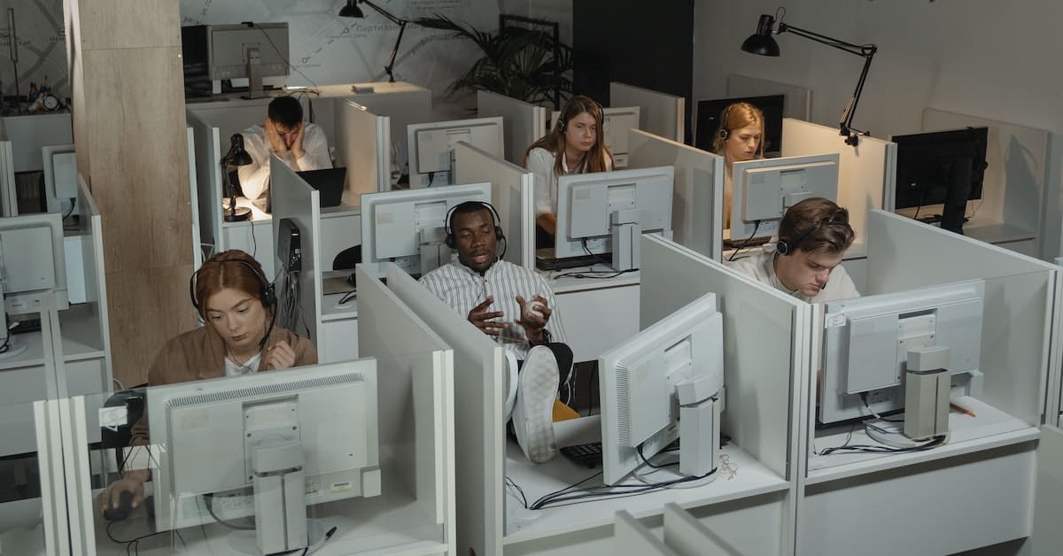 Joe Namath William Shatner Medicare Commercials Are They Scams joe-namath-william-shatner-medicare-commercials-are-they-scams